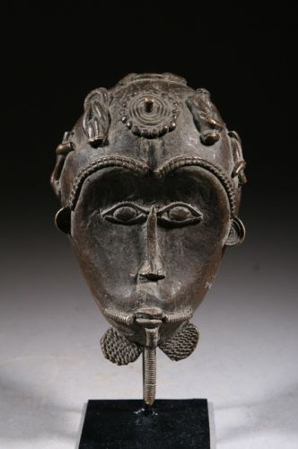Masquette en bronze Baoulé 