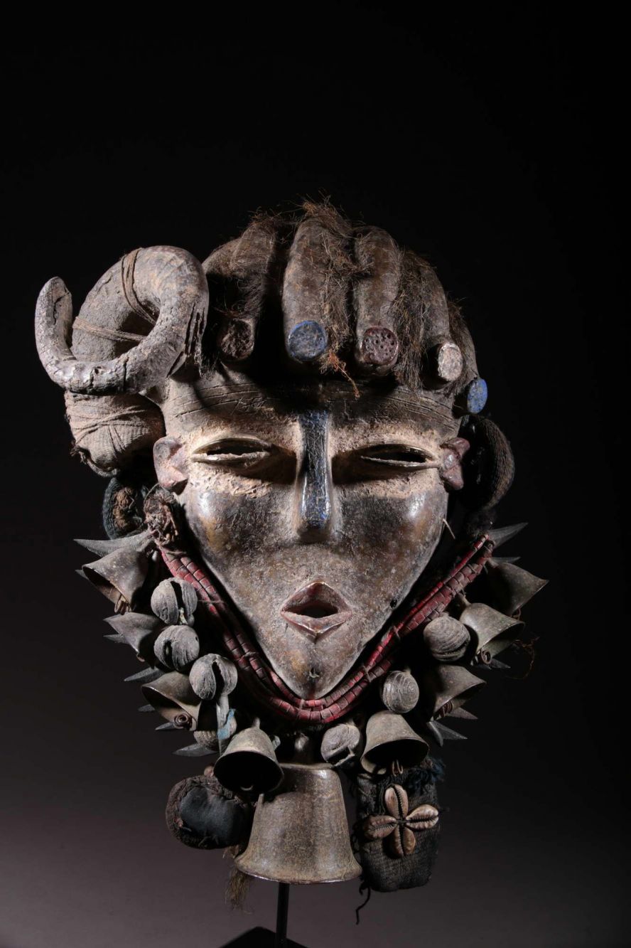 Masque de forgeron Dan Bassa en bronze 