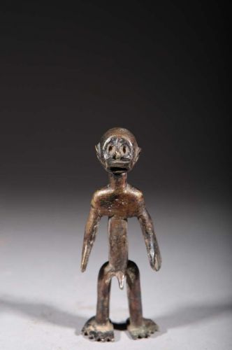 Personnage en bronze Yoruba 