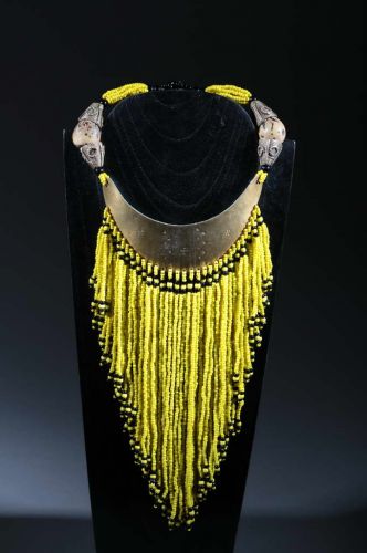 ethnic necklace 