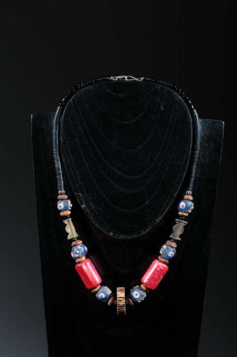 Collier ethnique coffi et perles, pate de verre et bronze 