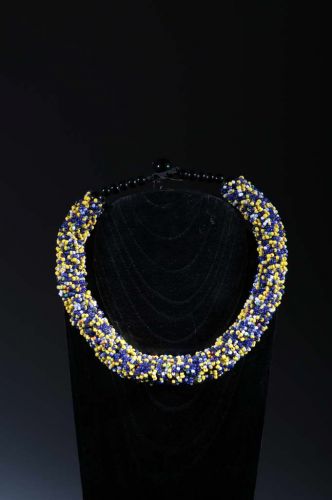 Collier ethnique perles 