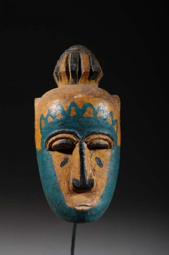 Baoulé mask of family 