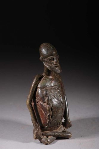 Dogon protection idol against the poisonings 
