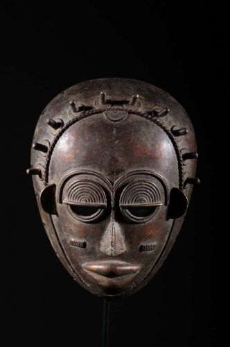 Masque Baoulé de forgeron en bronze 