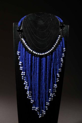 ethnic necklace pearl 