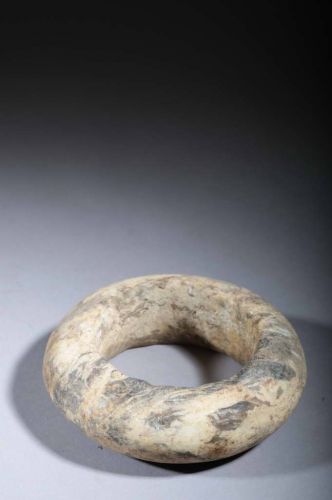 Old stone bracelet of Niger 