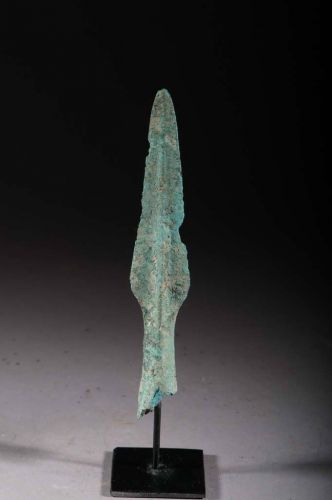 Bronze arrowhead 