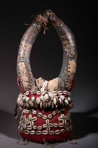 Guéré dance helmet 