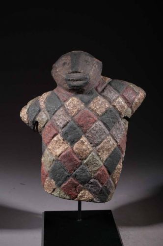 Lobi stone idol 