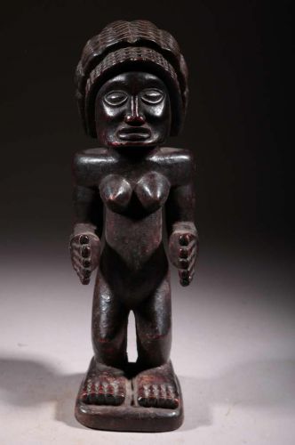 Tchokwé statue 