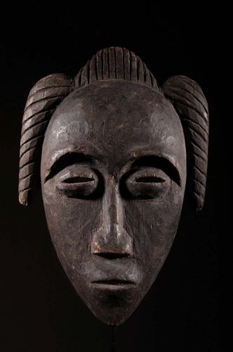 Baoulé mask of family 