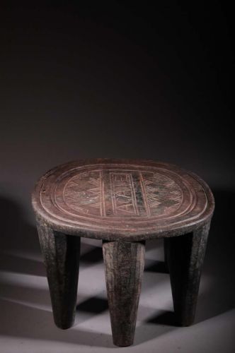 Nupé stool 