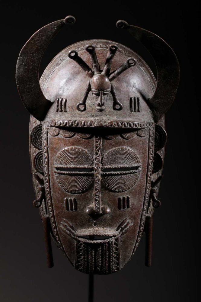 Bronze Djimini smith mask 