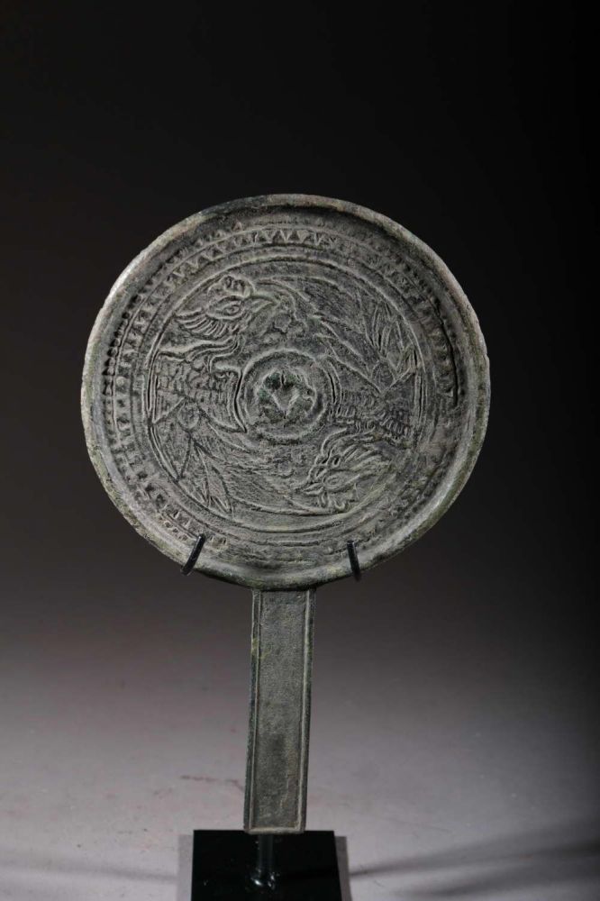 Bronze mirror 