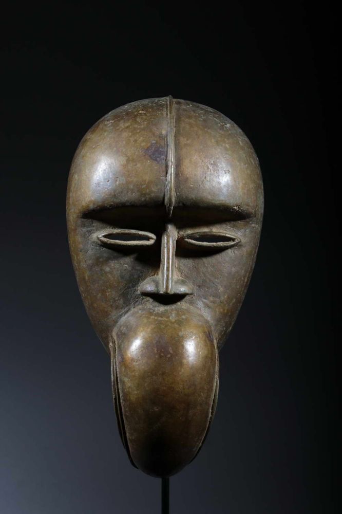 Masque Dan de forgeron en bronze 