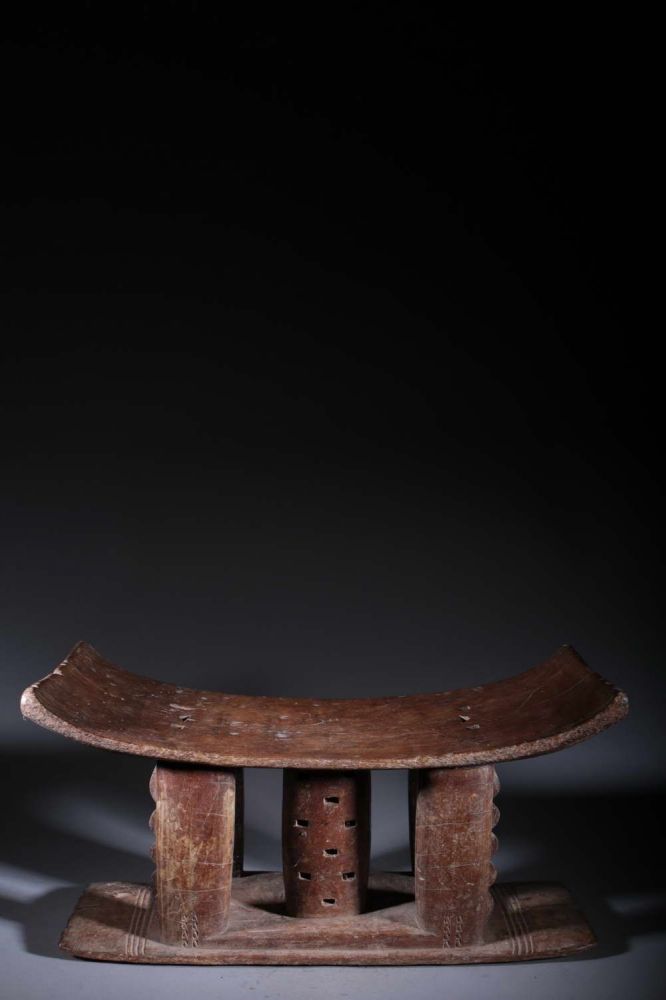 Ashanti stool 