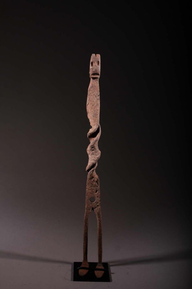 Dogon iron character 