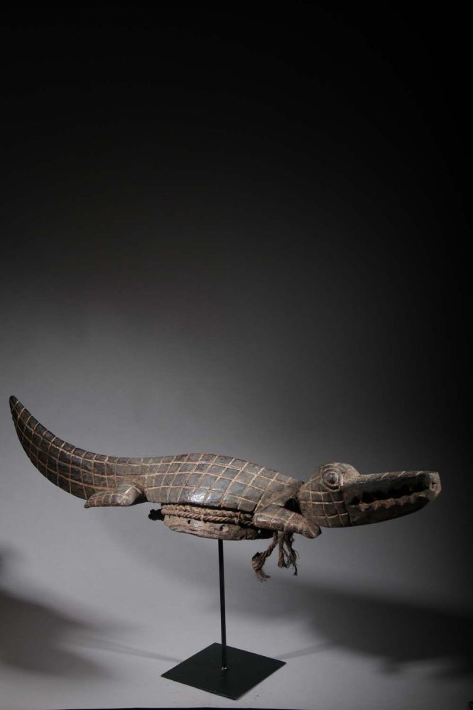 Bobo crocodile mask 