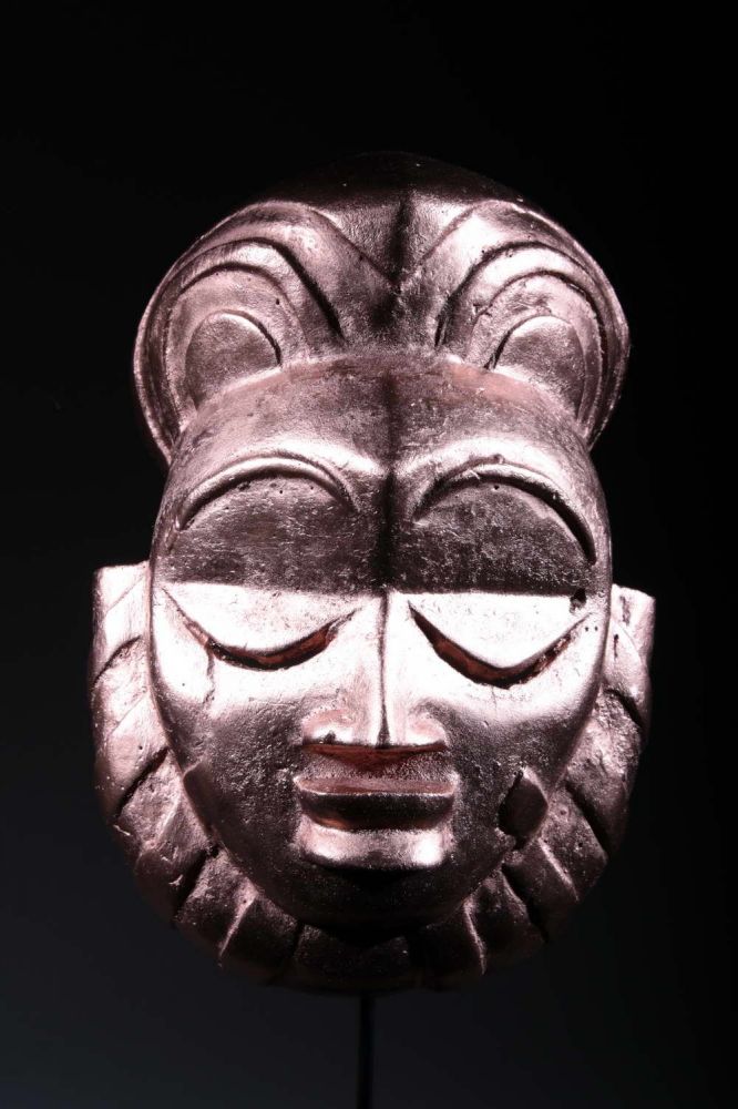Brass Bamoun mask 