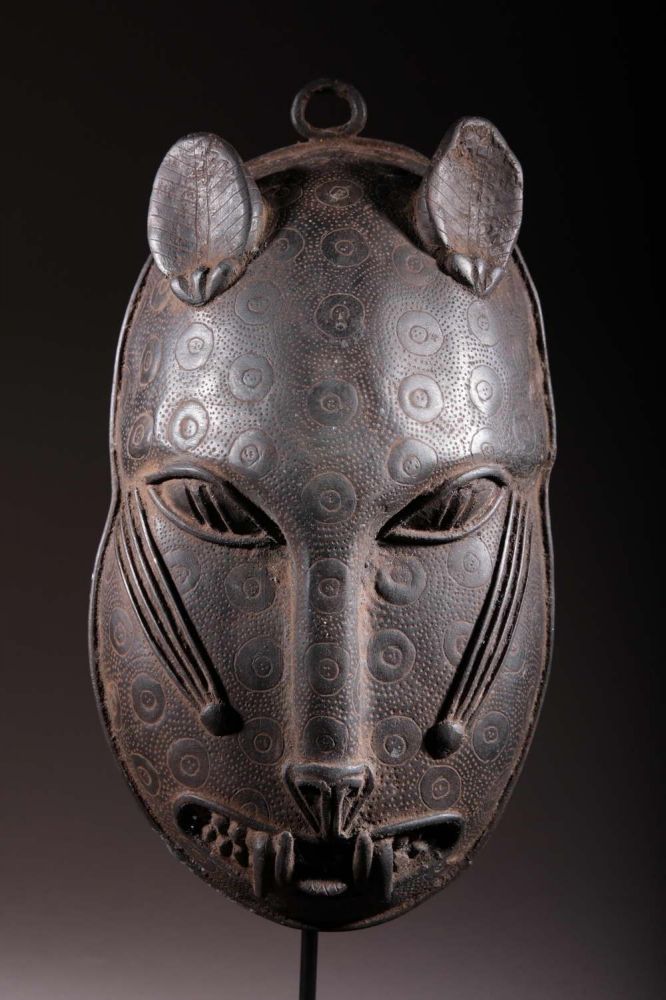 Masque panthère du royaume d'Ifé 