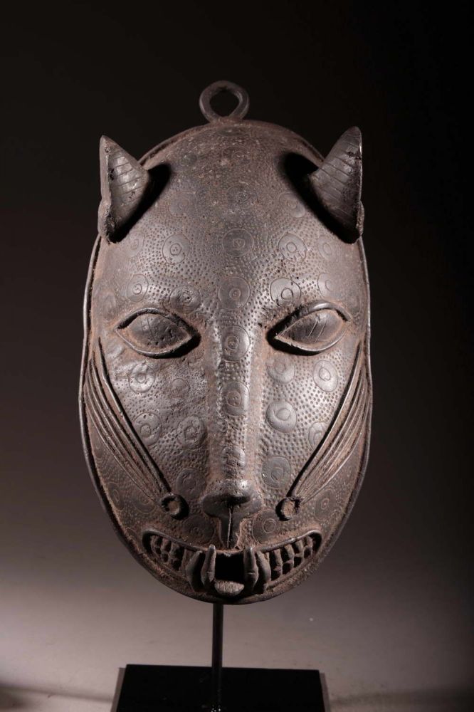 Panther mask of Ifé kingdom 