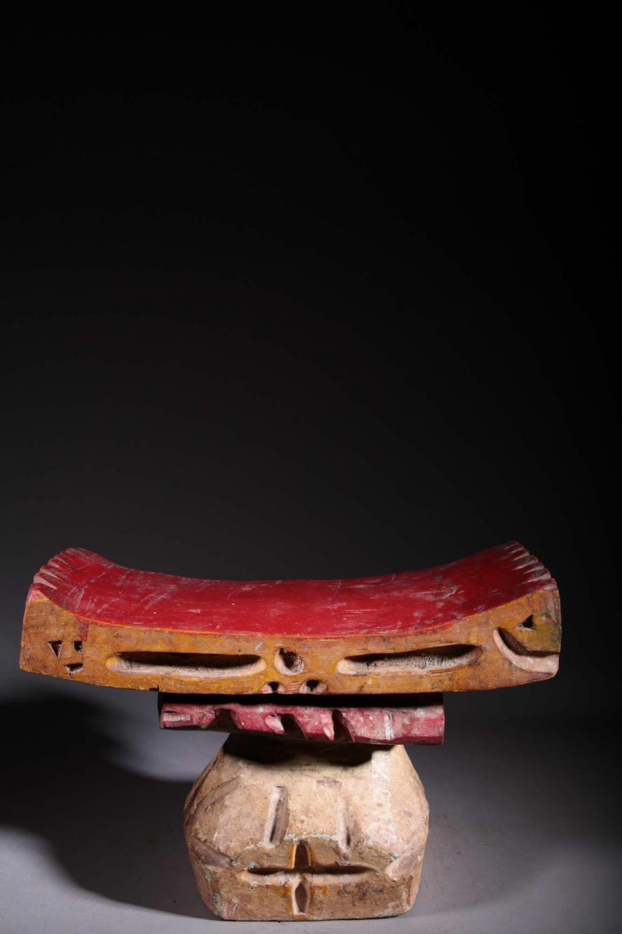 Baoulé stool 