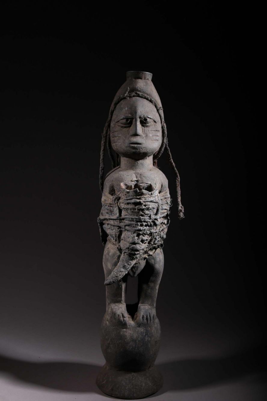 Yoruba voodoo idol 