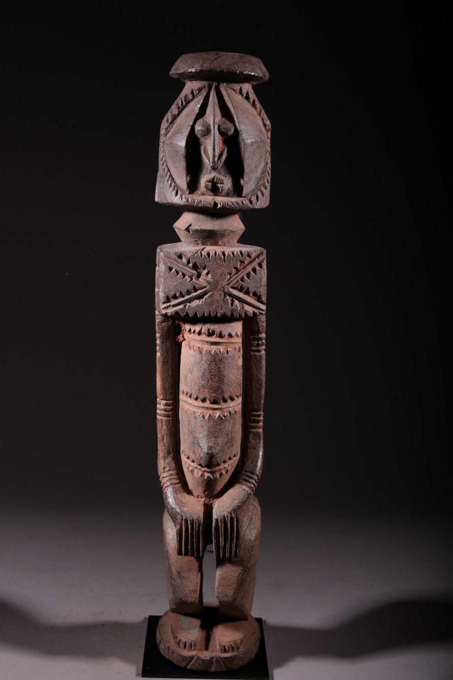 Dogon statue 