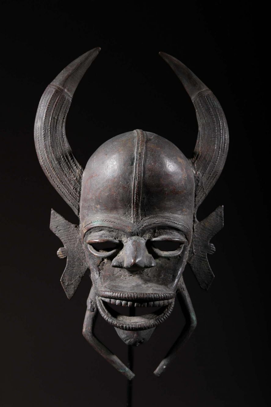 Sénoufo smith bronze mask  