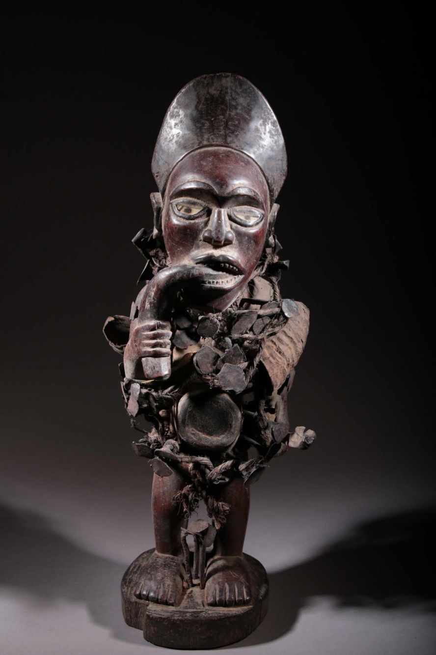 Bakongo idol statue 