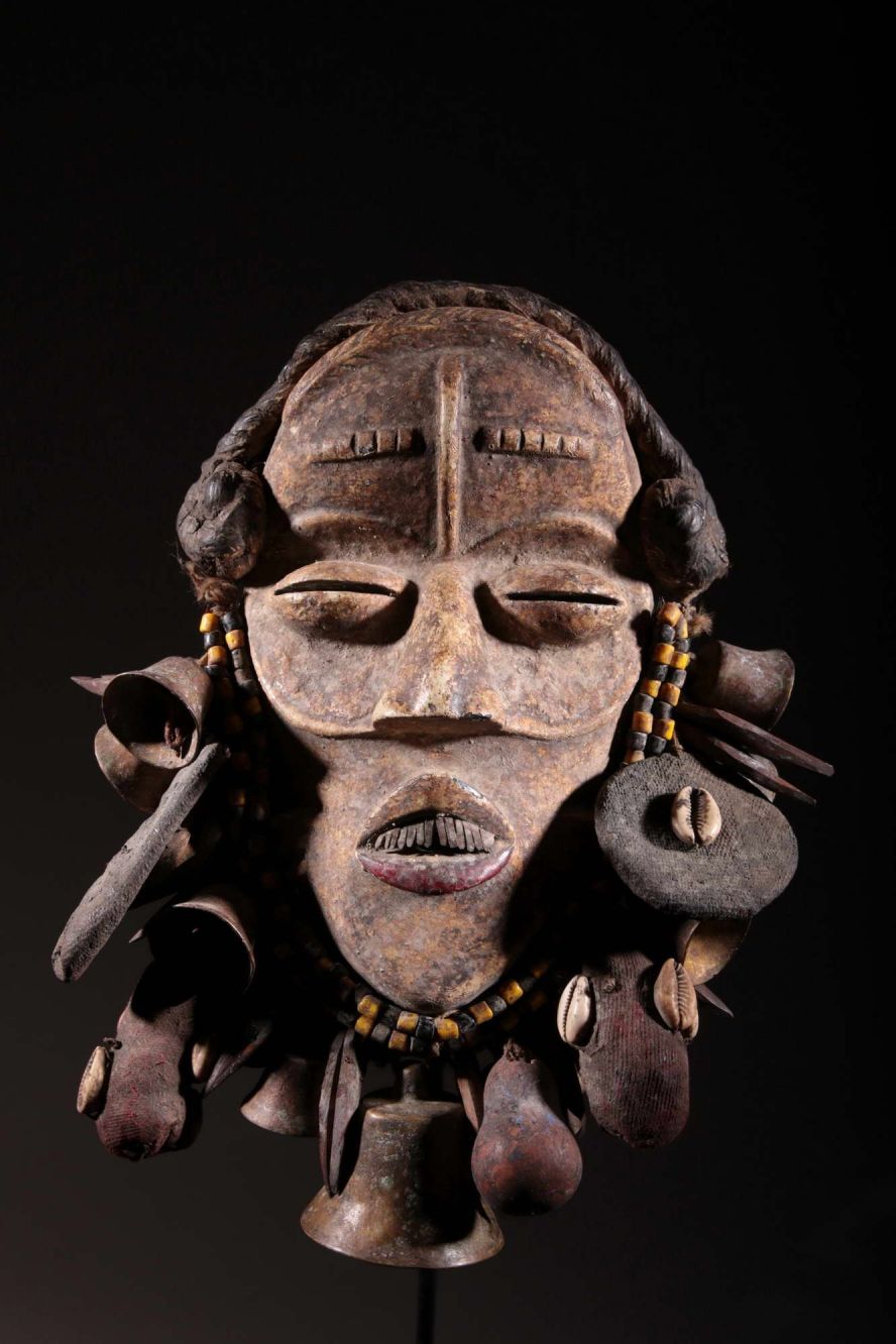 Dan Guéré mask 