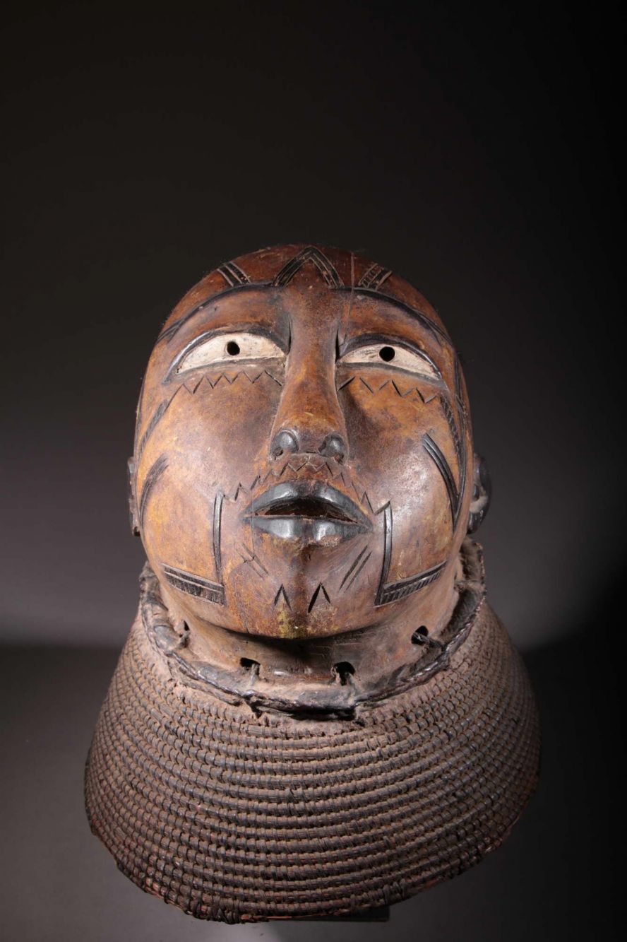 Makonde crest mask 