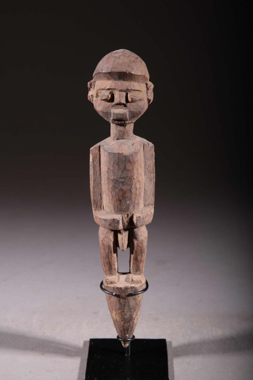 Igbo statue 