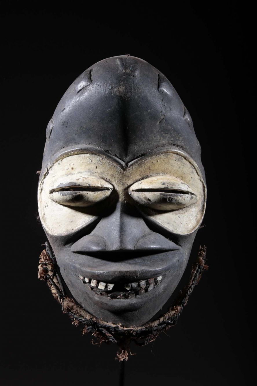 Dan Guéré mask 