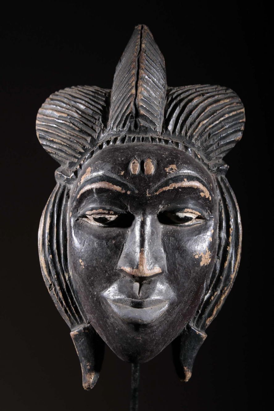 Baoulé mask of family 