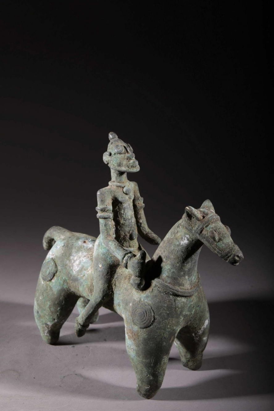 Dogon rider in bronze. 