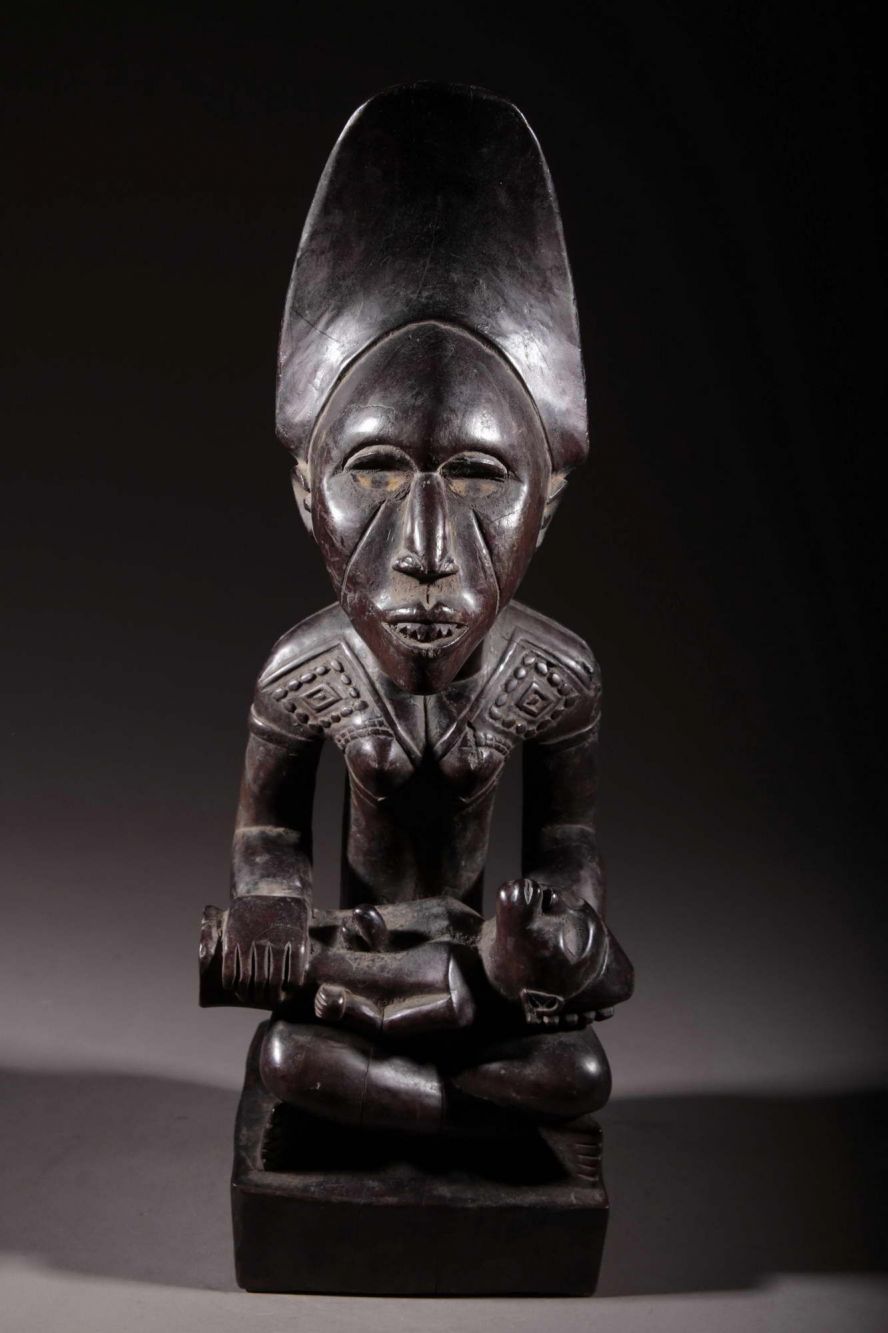 Maternity Kongo Yombe statue 