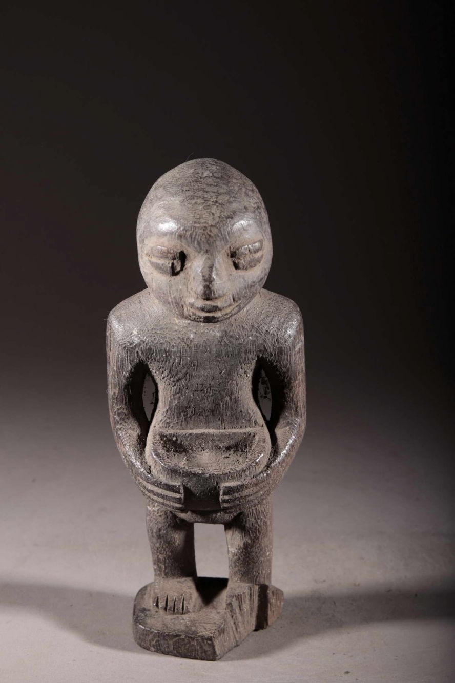 Yoruba altar statue 