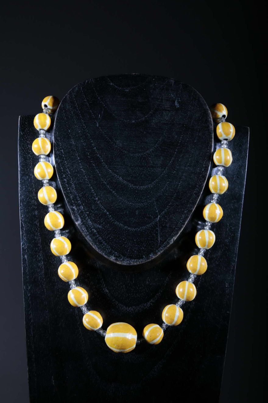 Ethnic necklace made of Kapélé terracotta beads 