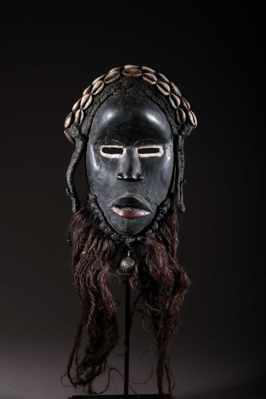 Dan mask 