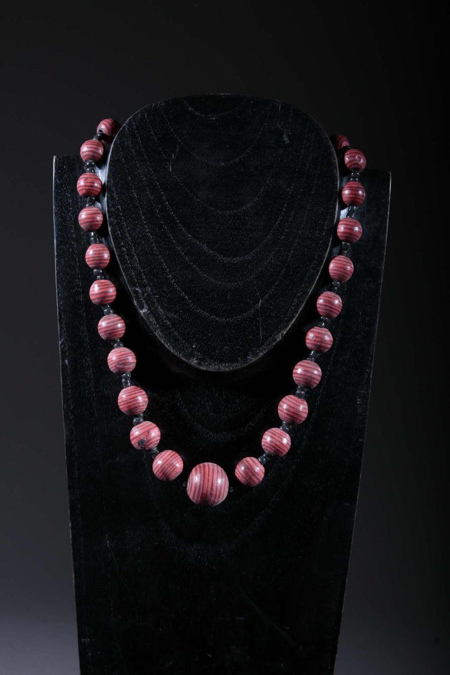 Ethnic necklace made of Kapélé terracotta beads 
