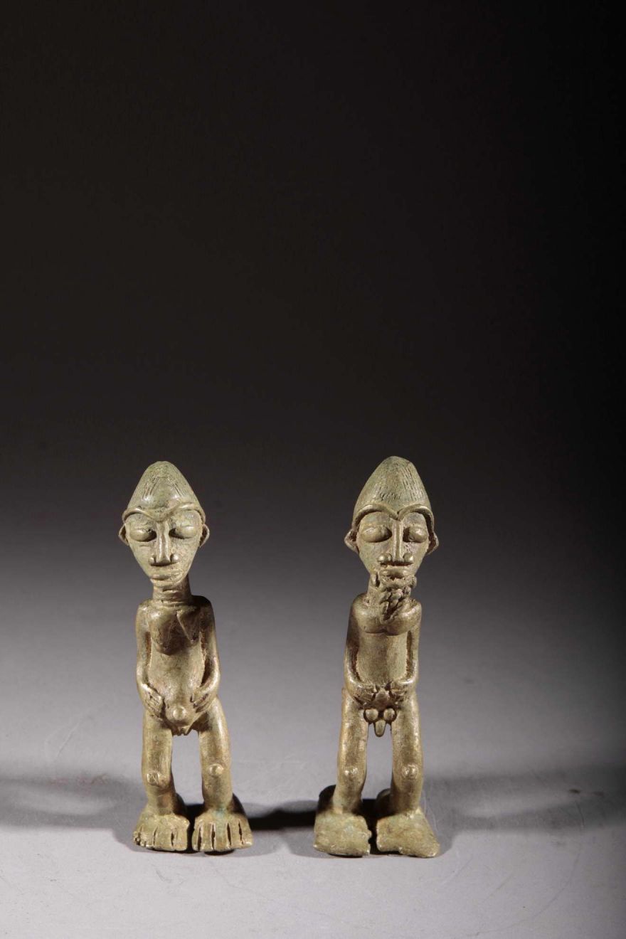 Paire de statuettes d'autel Baoulé en bronze 