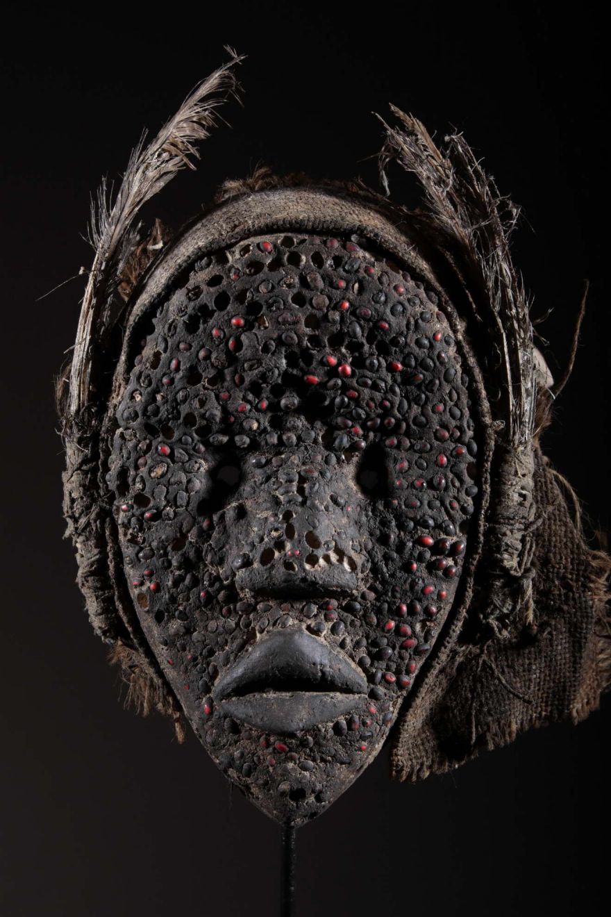 Dan mask 