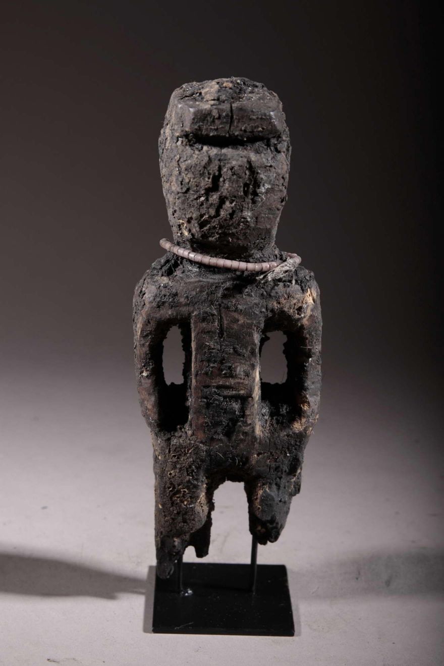 Fon Voodoo idol statue 