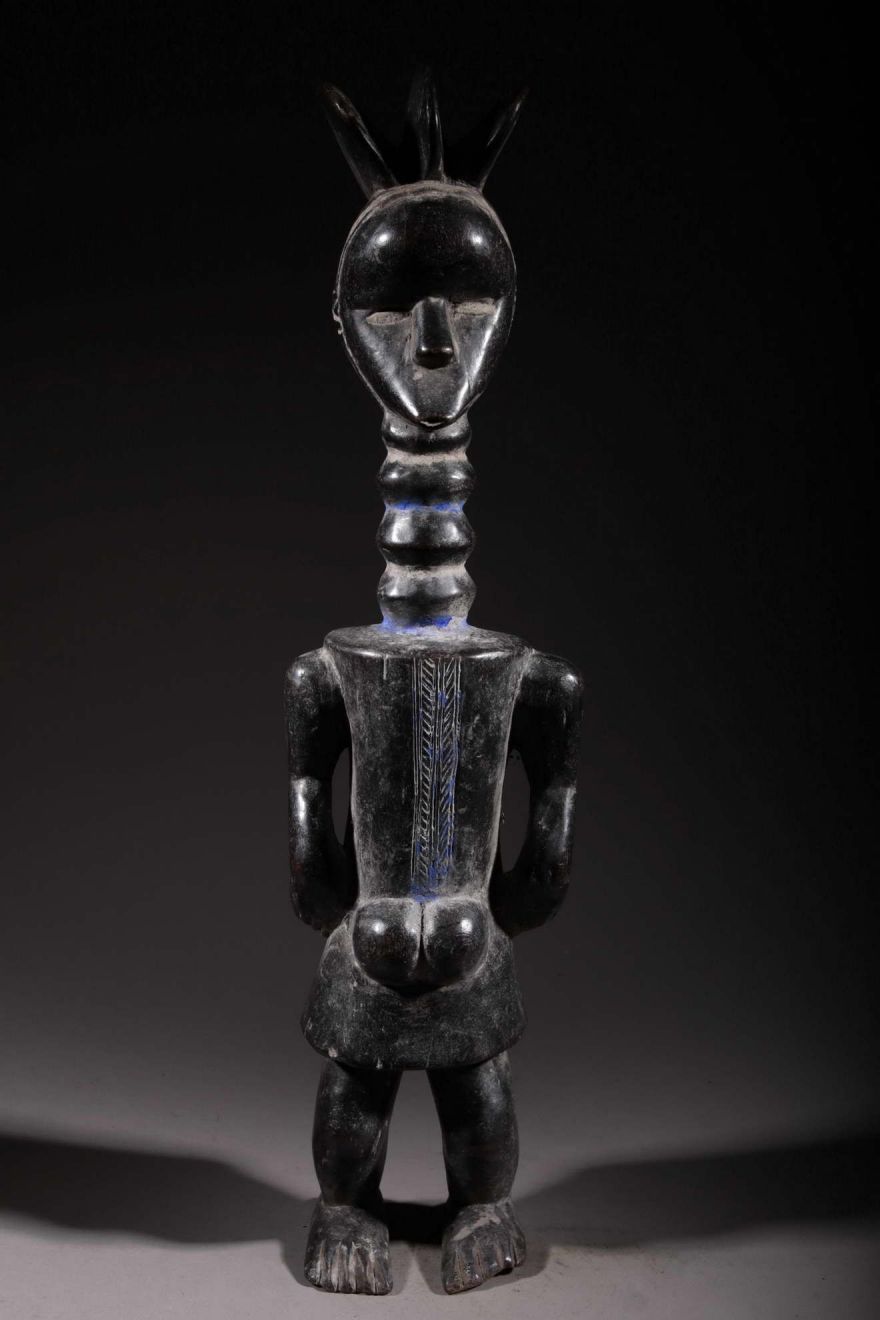 Mende statue 